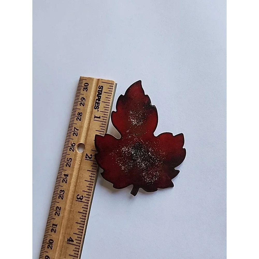 Vintage enamel on‎ copper Fall Autumn maple leaf brooch pin